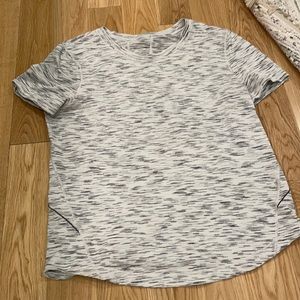 Lululemon sweat wicking tee